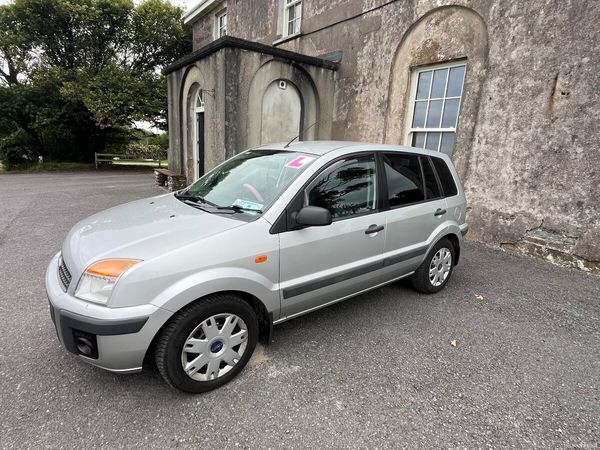 Ford Fusion Hatchback, Diesel, 2009, Silver