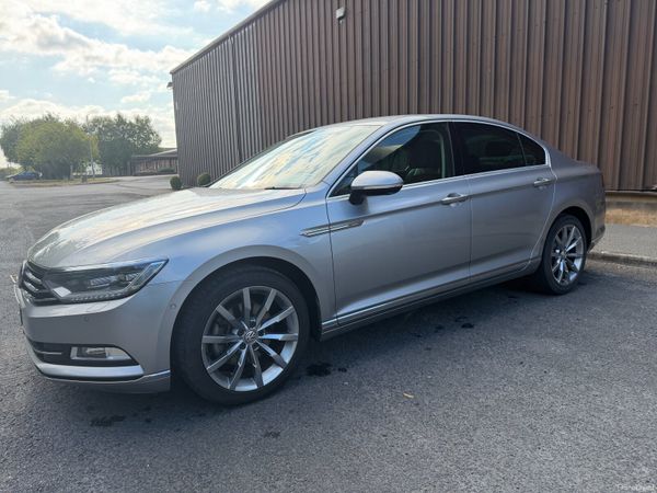 Volkswagen Passat Saloon, Diesel, 2018, Silver