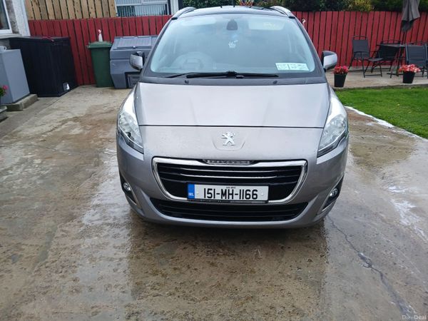 Peugeot 5008 MPV, Diesel, 2015, Grey