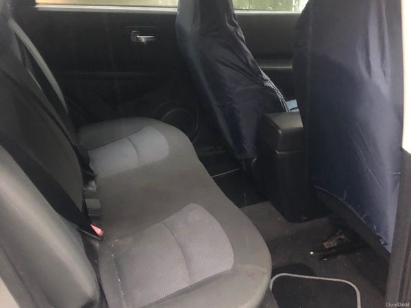 Nissan Qashqai Hatchback, Diesel, 2012, Silver