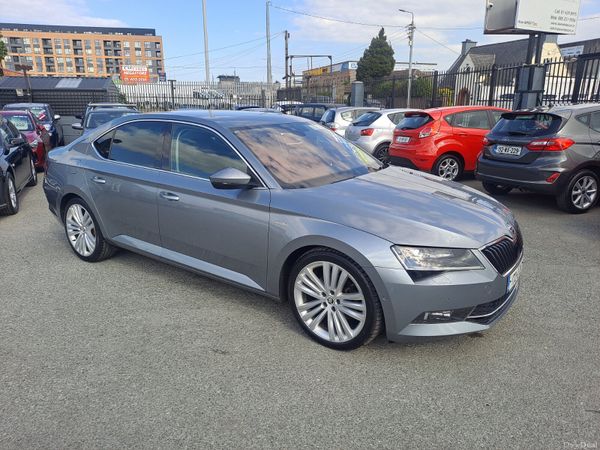 Skoda Superb Hatchback, Diesel, 2017, Grey