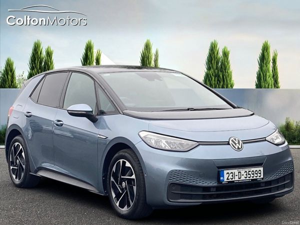 Volkswagen ID.3 Hatchback, Electric, 2023, Blue