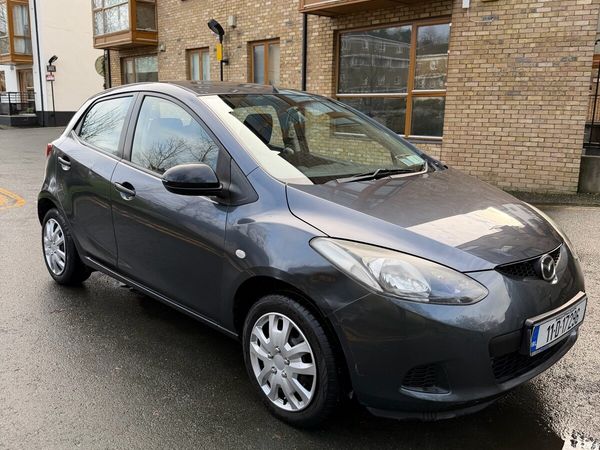 Mazda Mazda2 Hatchback, Petrol, 2011, Grey
