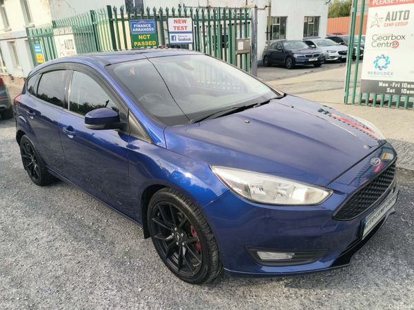 Ford Focus Hatchback, Diesel, 2015, Blue