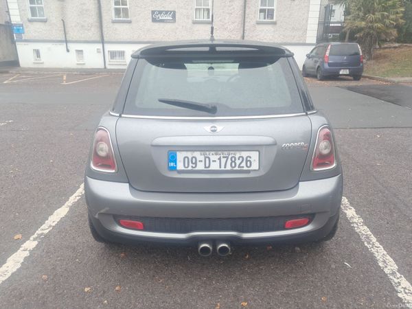 Mini Cooper Hatchback, Petrol, 2009, Grey