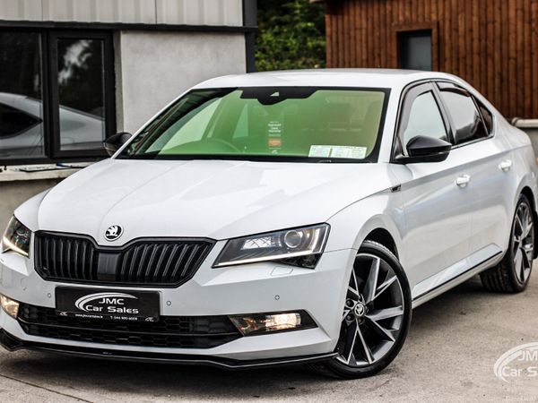 Skoda Superb Hatchback, Diesel, 2017, White