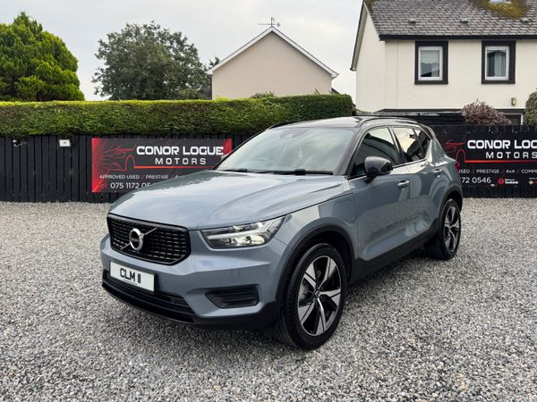 Volvo XC40 SUV, Petrol Hybrid, 2021, Grey
