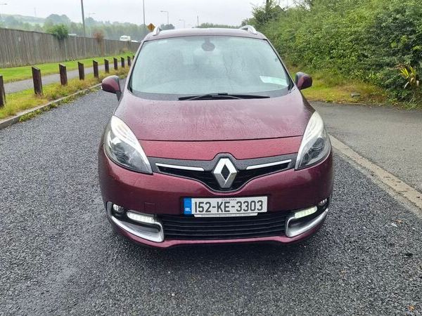 Renault Grand Scenic MPV, Diesel, 2015, Red