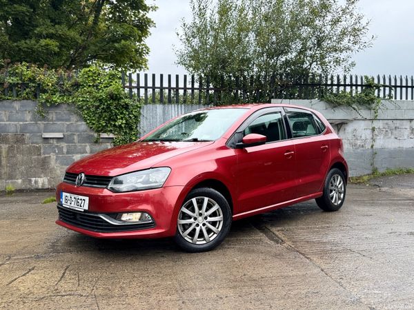 Volkswagen Polo Hatchback, Petrol, 2016, Red