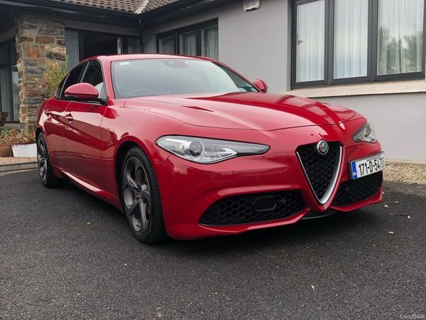Alfa Romeo Giulia Saloon, Diesel, 2017, Red