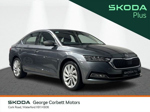 Skoda Octavia Saloon, Petrol, 2023, Grey