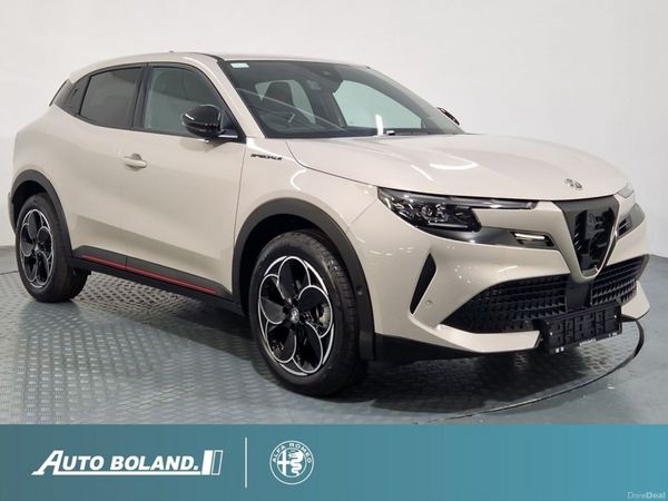 Alfa Romeo Junior SUV, Electric, 2026, White