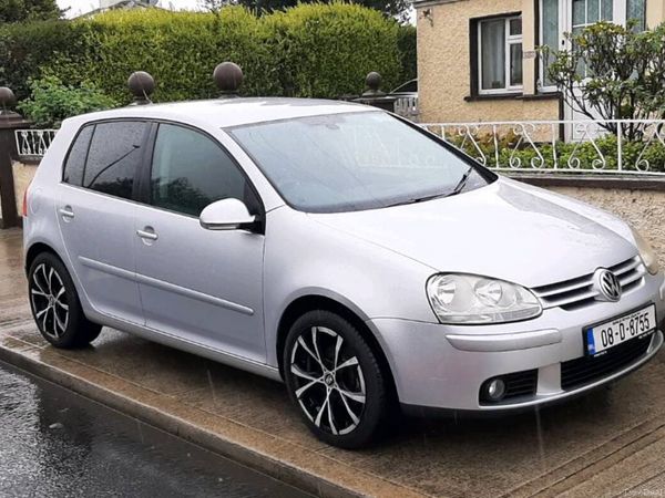 Volkswagen Golf Hatchback, Petrol, 2008, Silver