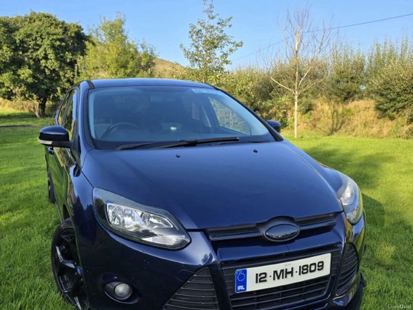 Ford Focus Hatchback, Diesel, 2012, Blue