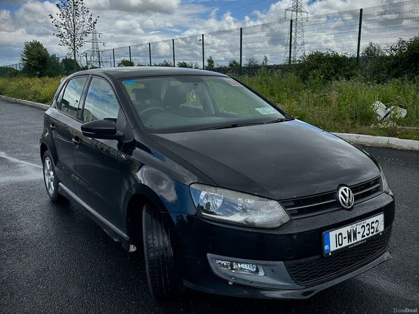 Volkswagen Polo Hatchback, Petrol, 2010, Black
