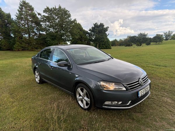 Volkswagen Passat Saloon, Diesel, 2012, Grey