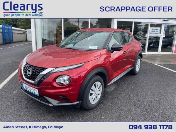 Nissan Juke MPV, Petrol, 2023, Red