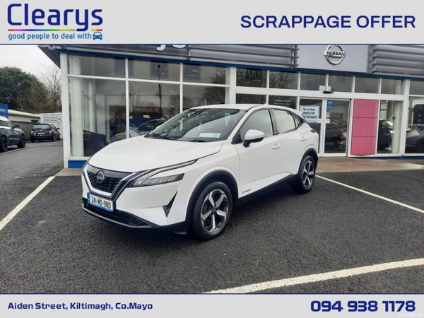 Nissan Qashqai MPV, Petrol, 2024, White