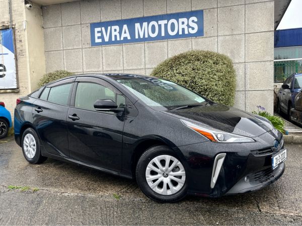 Toyota Prius Saloon, Petrol Hybrid, 2021, Black