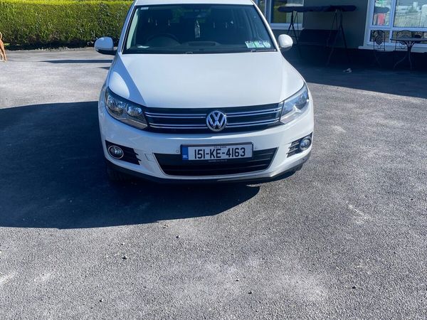 Volkswagen Tiguan SUV, Diesel, 2015, White