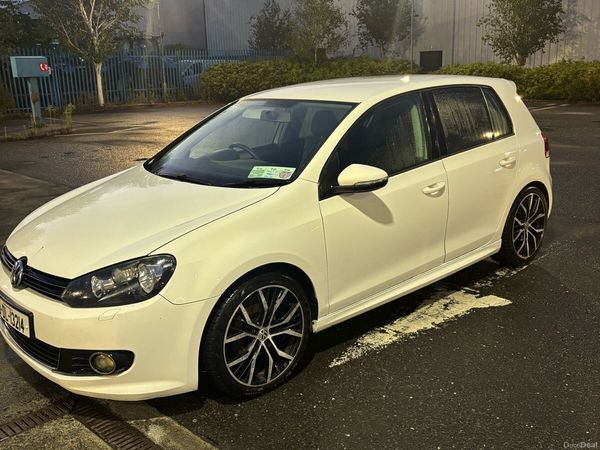 Volkswagen Golf Hatchback, Diesel, 2010, White