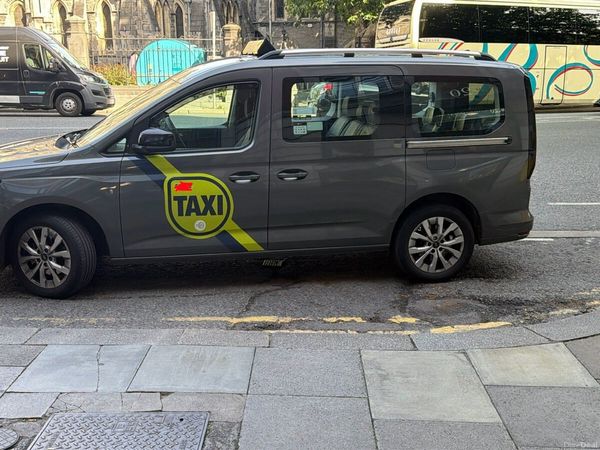 Ford Tourneo Connect MPV, Diesel, 2025, Grey