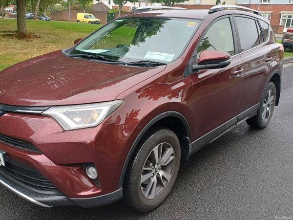 Toyota RAV4 SUV, Diesel, 2016, Red