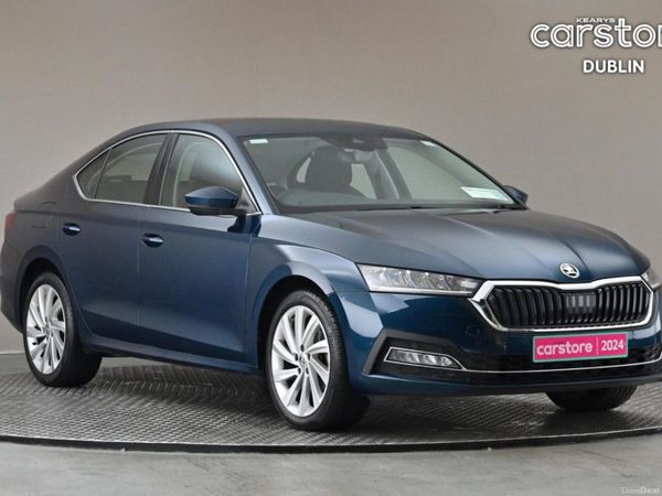 Skoda Octavia Saloon, Petrol, 2024, Blue