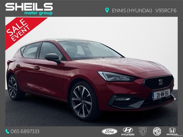 SEAT Leon Hatchback, Petrol Plug-in Hybrid, 2021, Red