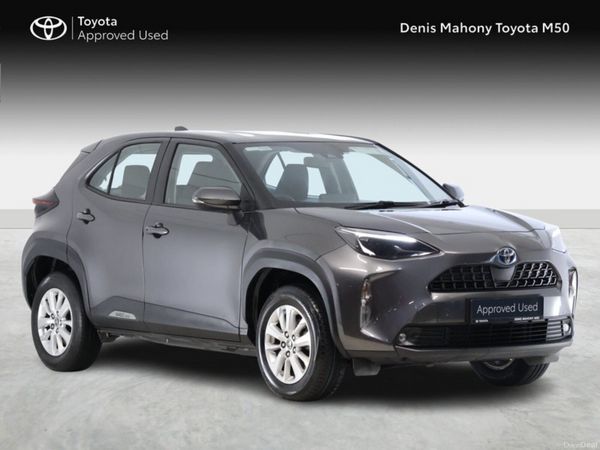 Toyota Yaris Cross SUV, Petrol Hybrid, 2023, Grey