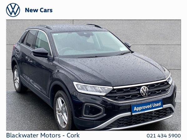 Volkswagen T-Roc Hatchback, Petrol, 2022, Black