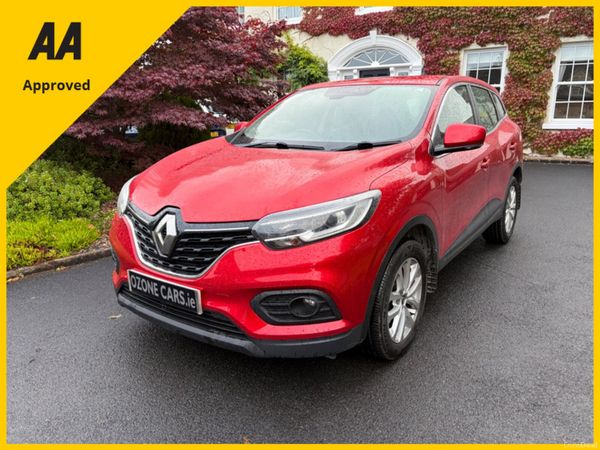Renault Kadjar Hatchback, Diesel, 2020, Red