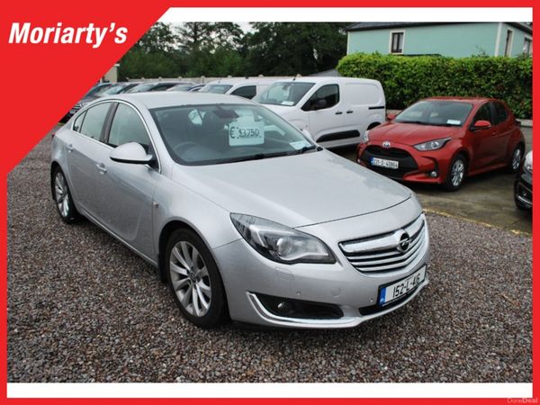 Opel Insignia Hatchback, Diesel, 2015, Silver