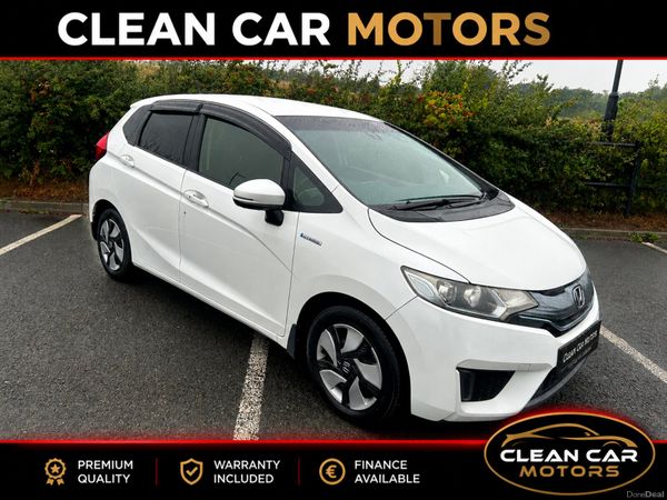 Honda Fit Hatchback, Petrol Hybrid, 2015, White