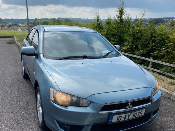 Mitsubishi Lancer Saloon, Petrol, 2010, Green
