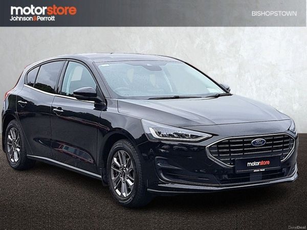 Ford Focus Hatchback, Petrol, 2023, Black