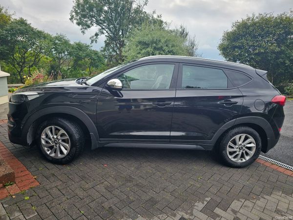 Hyundai Tucson SUV, Diesel, 2017, Black