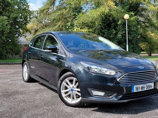 Ford Focus Hatchback, Petrol, 2016, Black