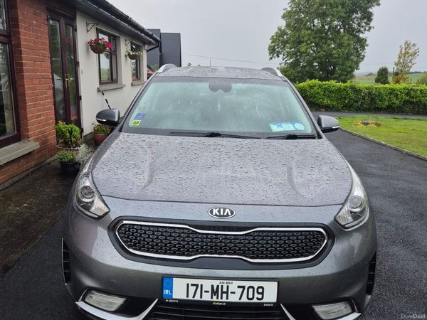 Kia Niro SUV, Petrol Hybrid, 2017, Grey