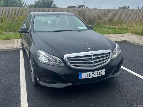 Mercedes-Benz E-Class Saloon, Diesel, 2014, Black