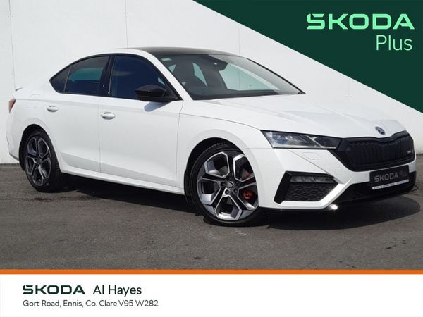 Skoda Octavia Saloon, Diesel, 2024, White