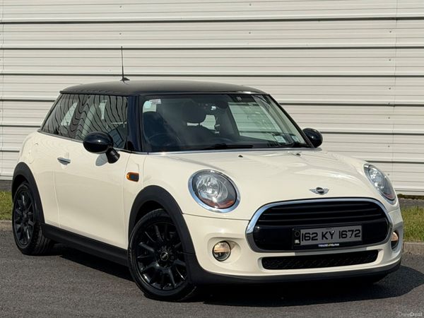 Mini Cooper Hatchback, Diesel, 2016, White