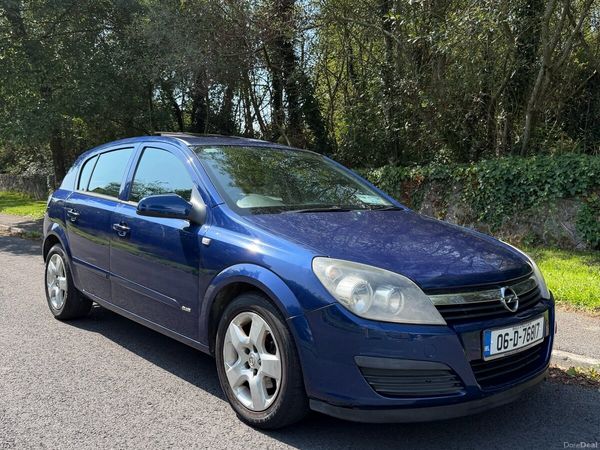 Opel Astra Hatchback, Petrol, 2006, Blue