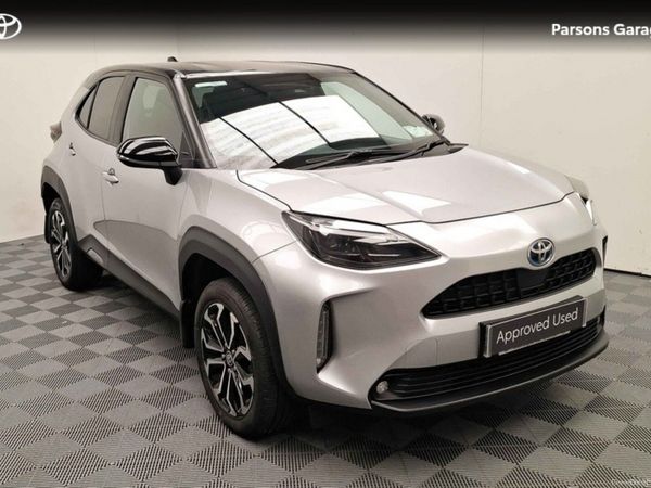 Toyota Yaris Cross Hatchback, Petrol Hybrid, 2022, Grey