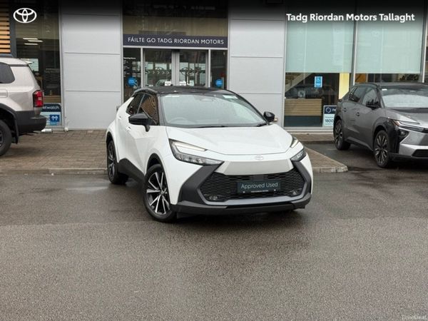 Toyota C-HR SUV, Petrol Hybrid, 2025, White