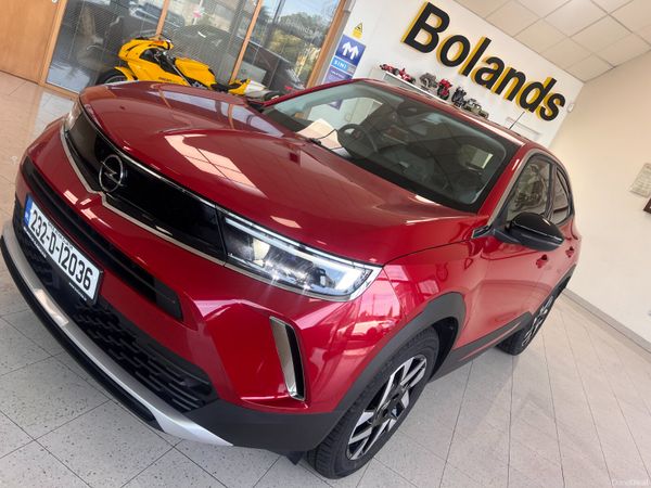 Opel Mokka SUV, Petrol, 2023, Red