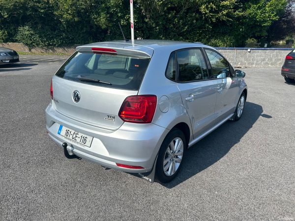 Volkswagen Polo Hatchback, Diesel, 2016, Silver