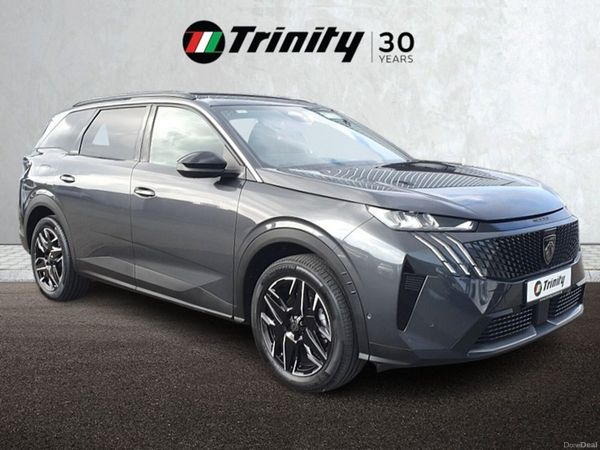 Peugeot 5008 MPV, Petrol, 2026, Grey