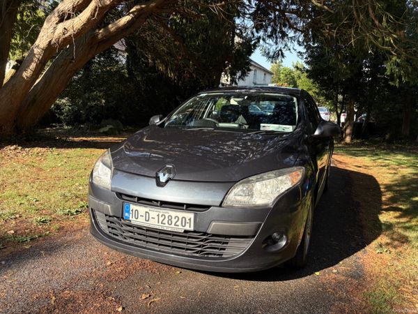 Renault Megane Hatchback, Diesel, 2010, Grey