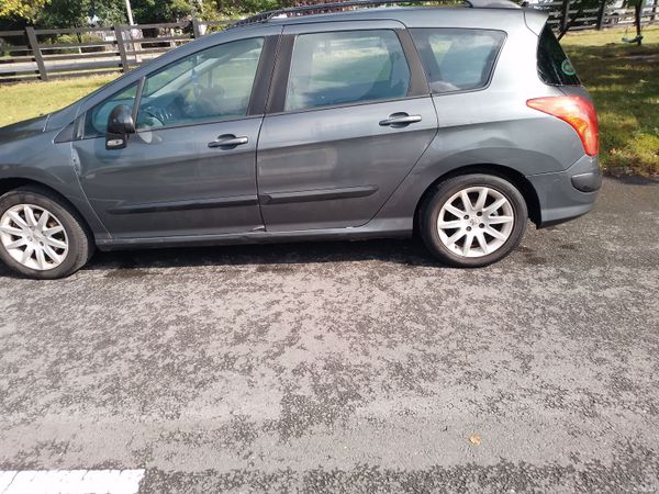 Peugeot 308 Estate, Diesel, 2009, Grey